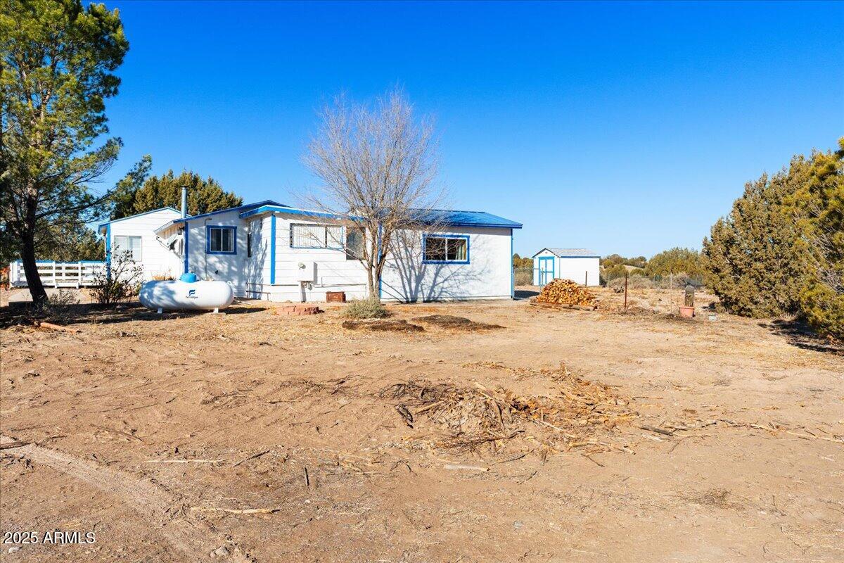 22990 North Post Road Paulden, AZ 86334 - Photo 24 of 30 25-Front Yard
