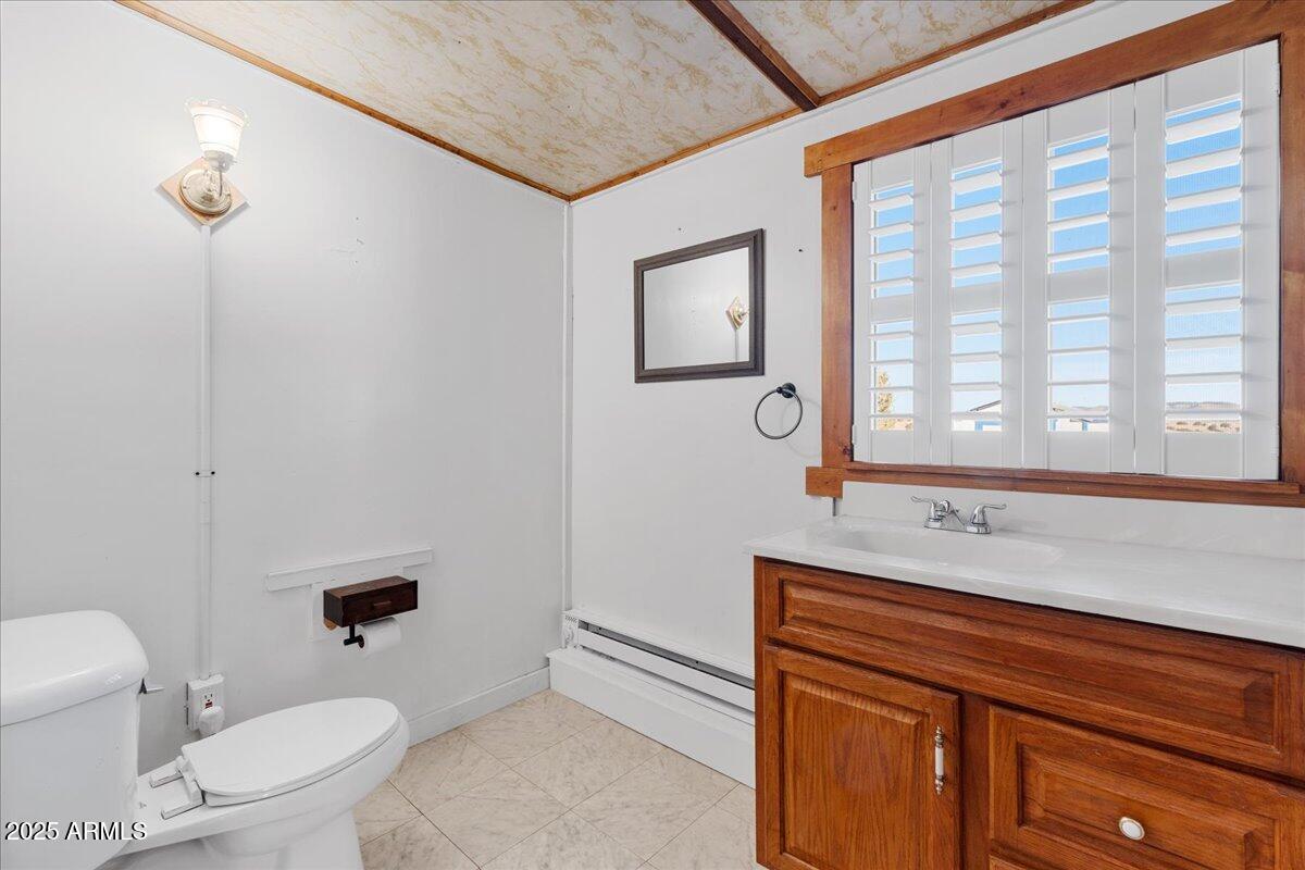 22990 North Post Road Paulden, AZ 86334 - Photo 8 of 30 08-Bathroom