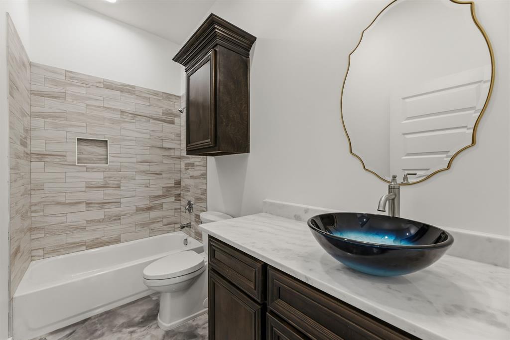 1726 Driskell Street Dallas, TX 75215 - Photo 25 of 39