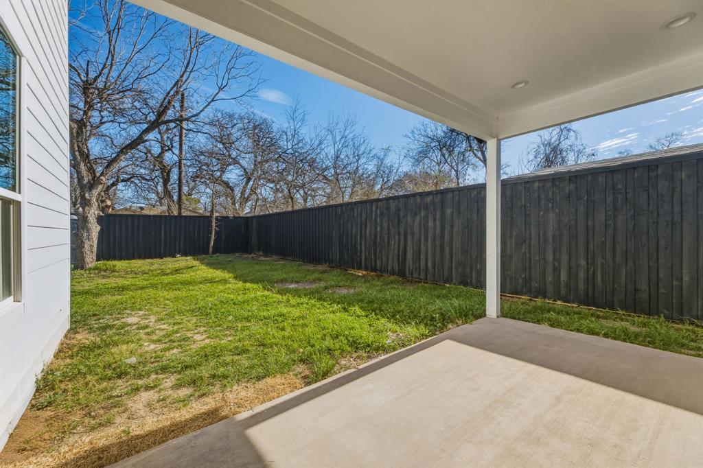 1726 Driskell Street Dallas, TX 75215 - Photo 35 of 39