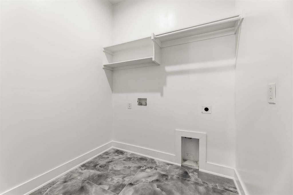 1726 Driskell Street Dallas, TX 75215 - Photo 6 of 39