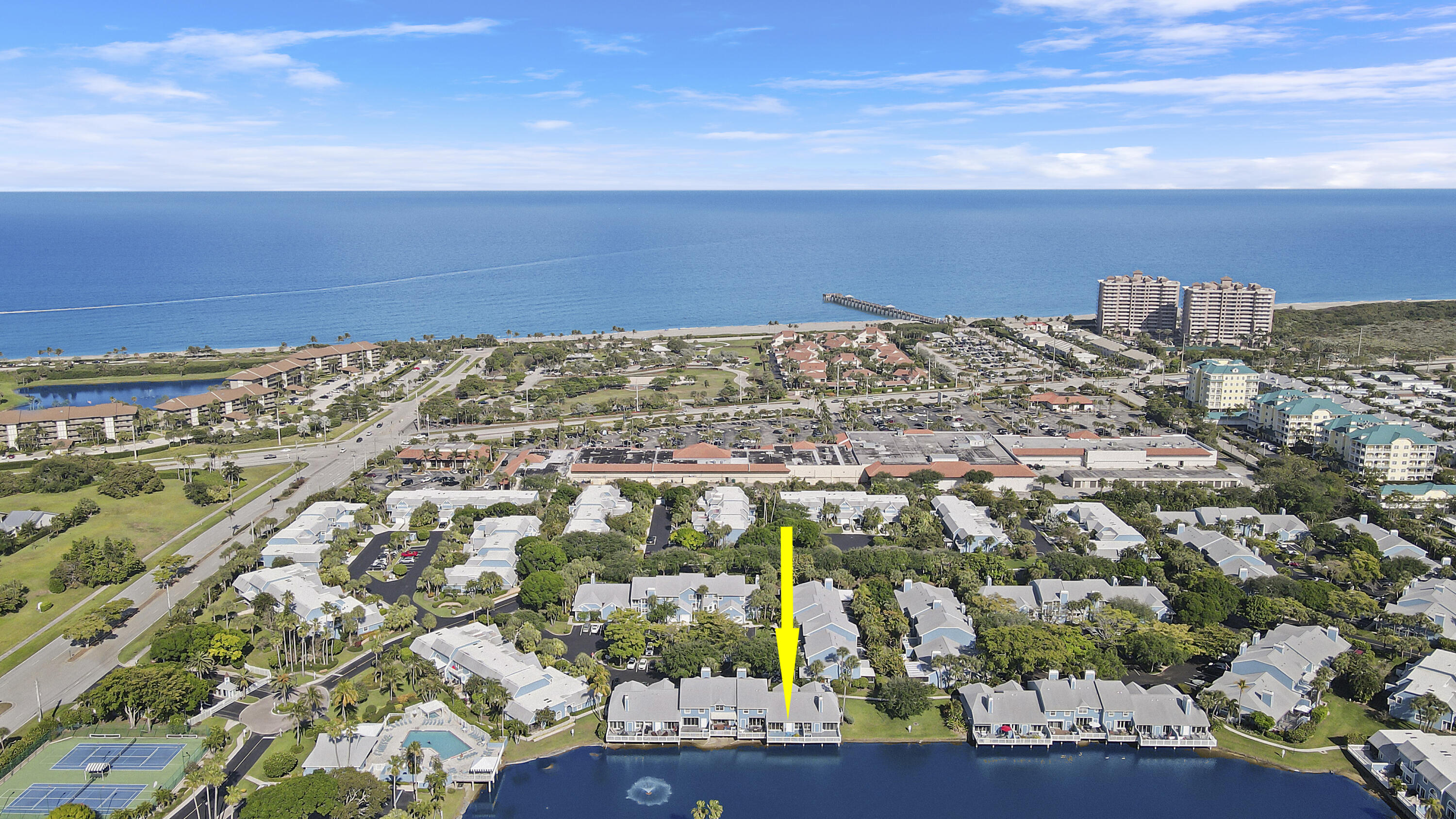 213 Ocean Dunes Circle Jupiter, FL 33477 - Photo 31 of 46 a view of a sky from a terrace