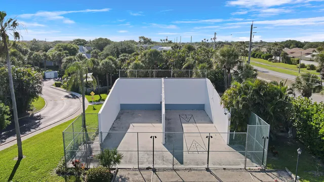 $600,000 | 213 Ocean Dunes Circle, Jupiter, FL 33477