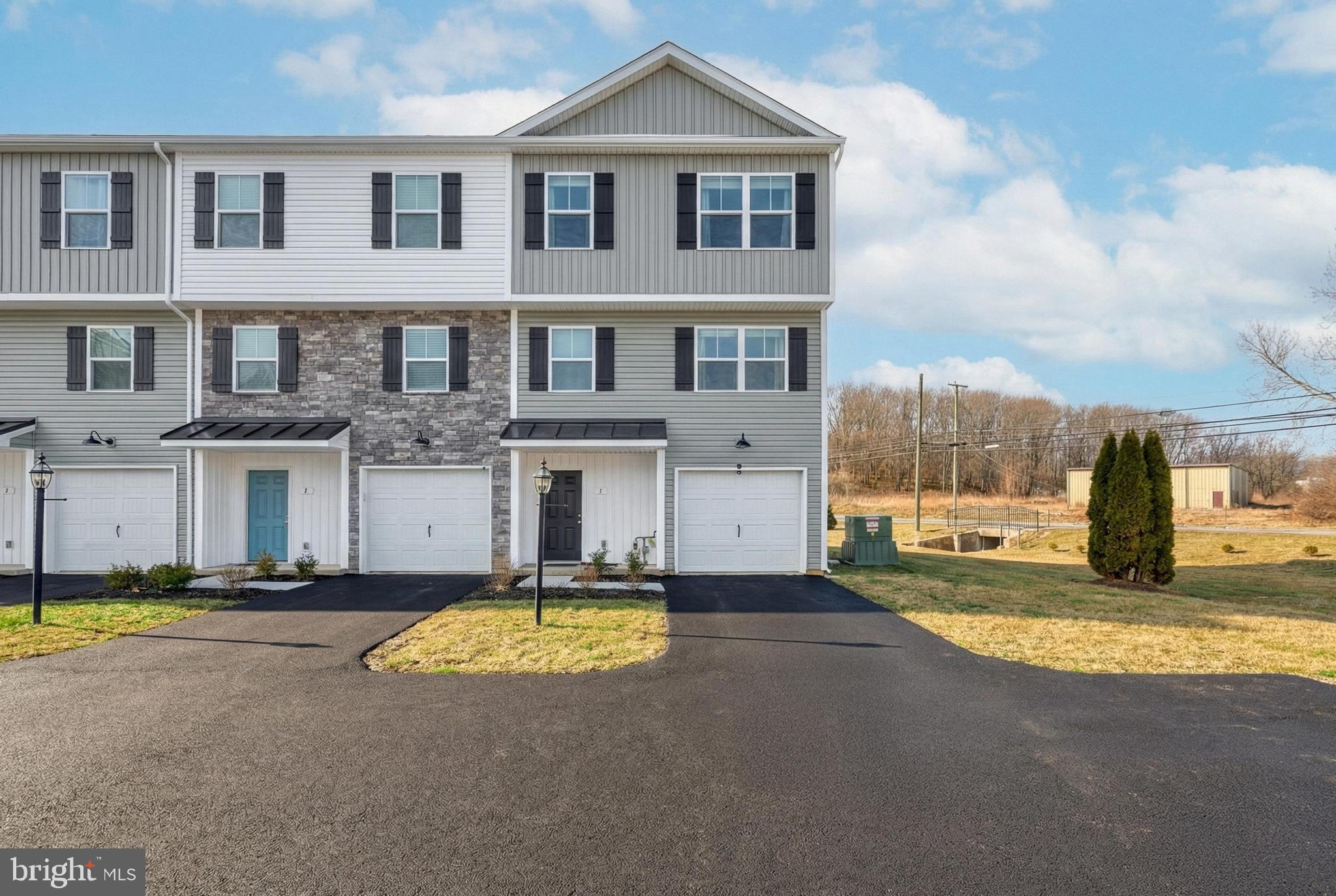 1 Landing Place, Unit 1 York, PA 17408 - Photo 35 of 54