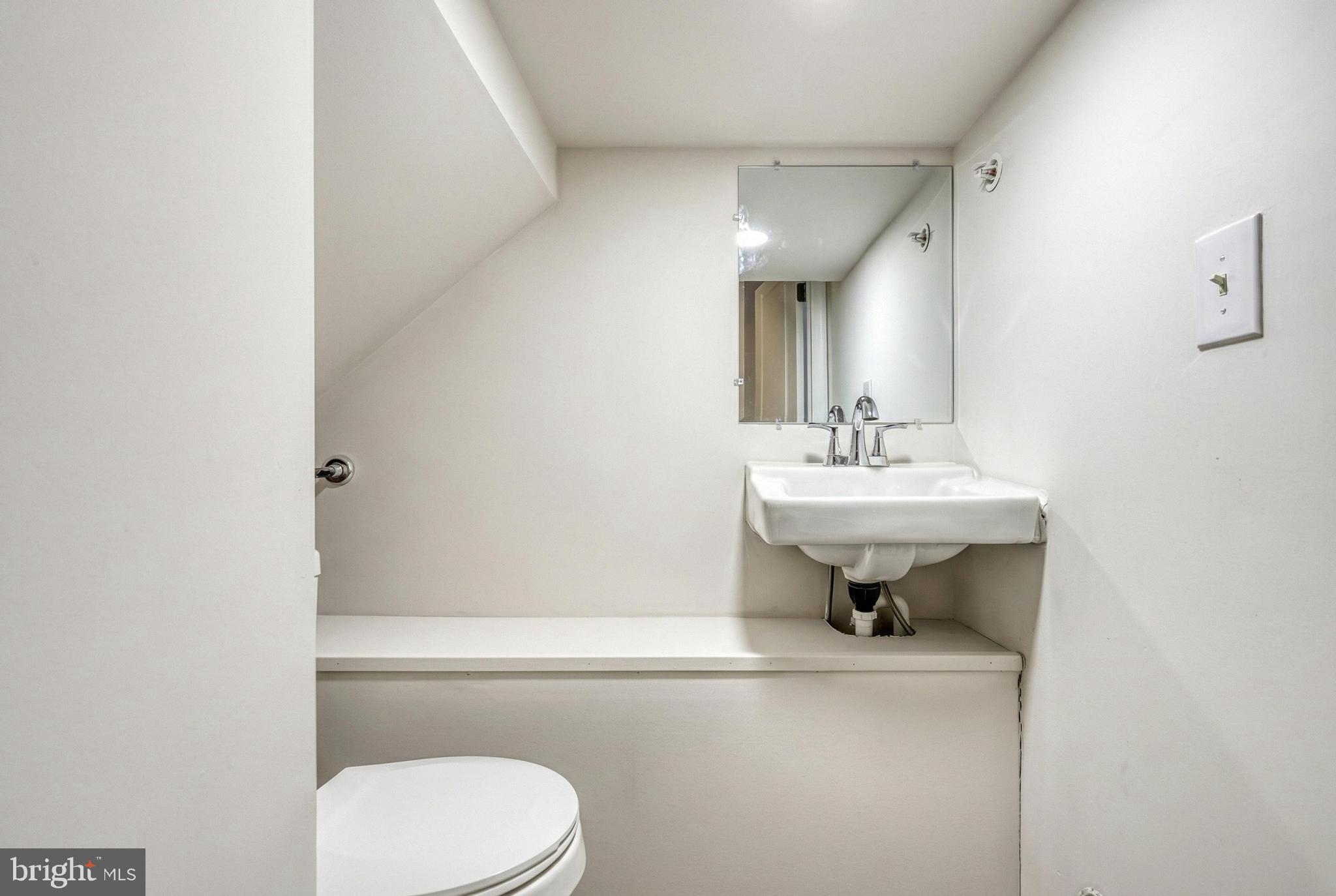 1 Landing Place, Unit 1 York, PA 17408 - Photo 6 of 54