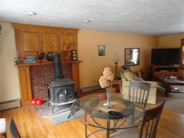 100 Lunenburg Road Townsend, MA 01474 - Photo 3 of 11