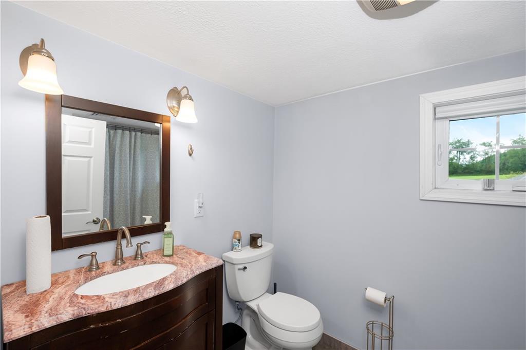 143 Sterrett Road Grove City, PA 16127 - Photo 30 of 49 Gallery Image 30