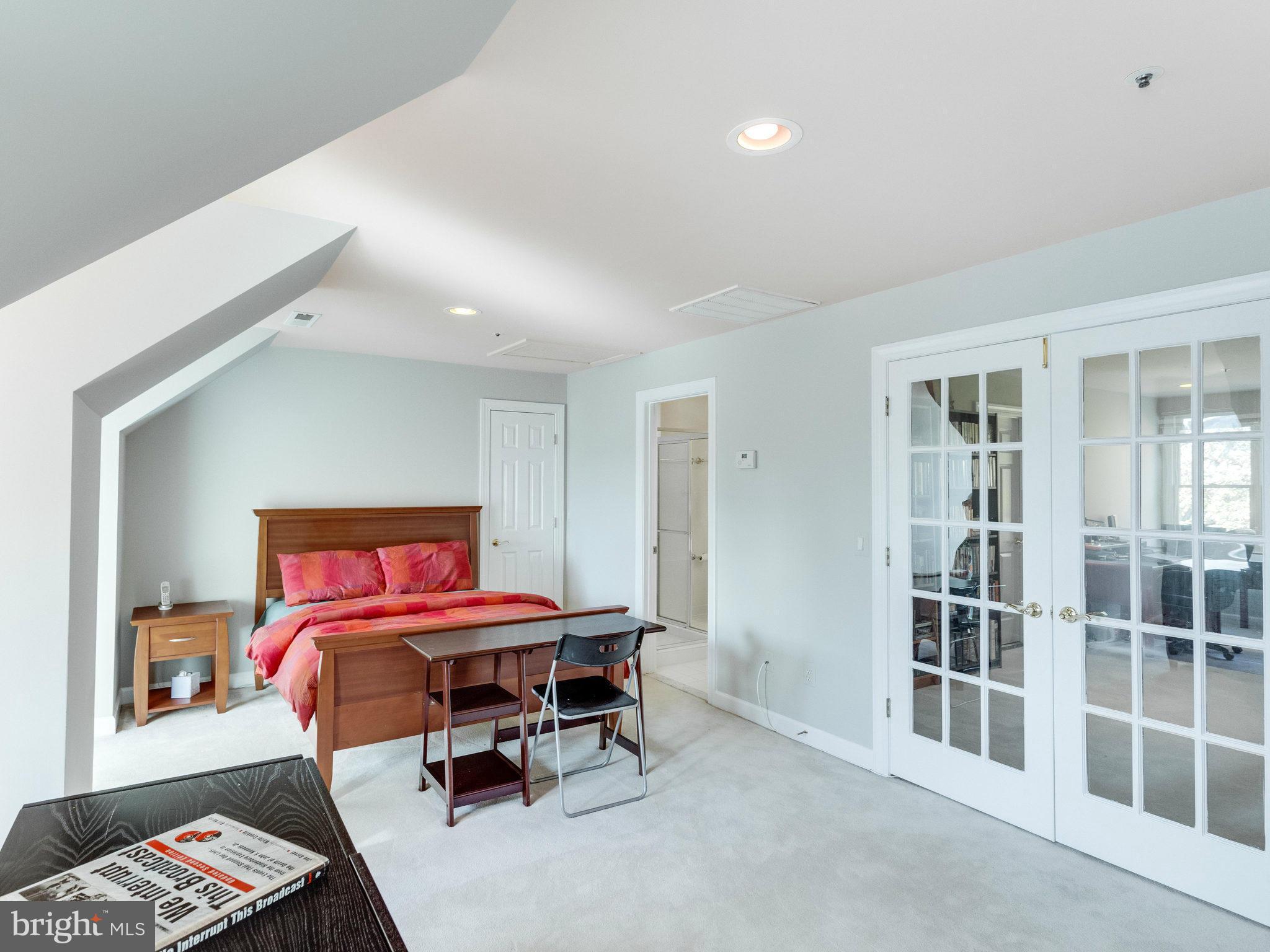 2132 21st Road North Arlington, VA 22201 - Photo 18 of 30 Bedroom