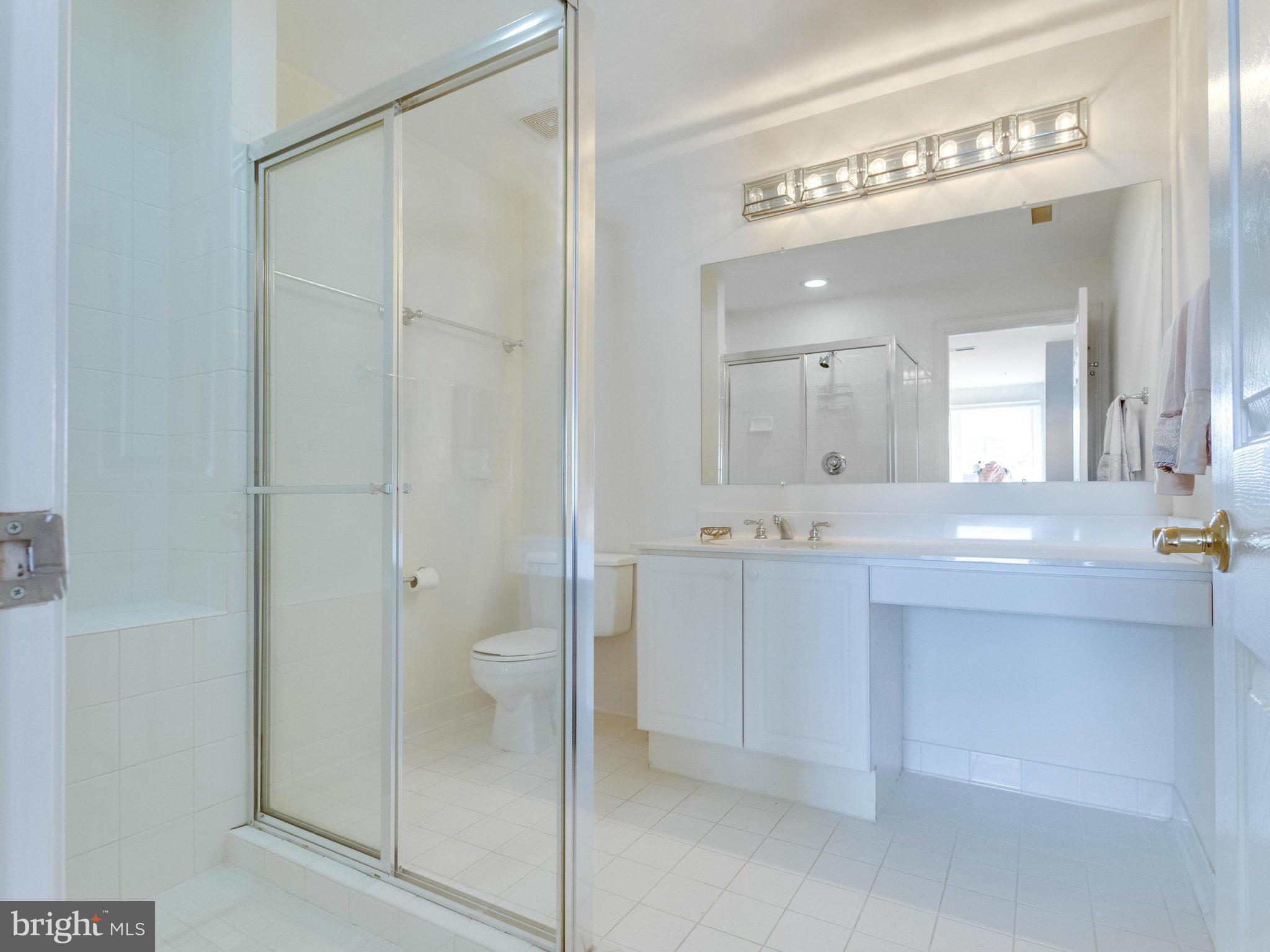 2132 21st Road North Arlington, VA 22201 - Photo 21 of 30 Bath