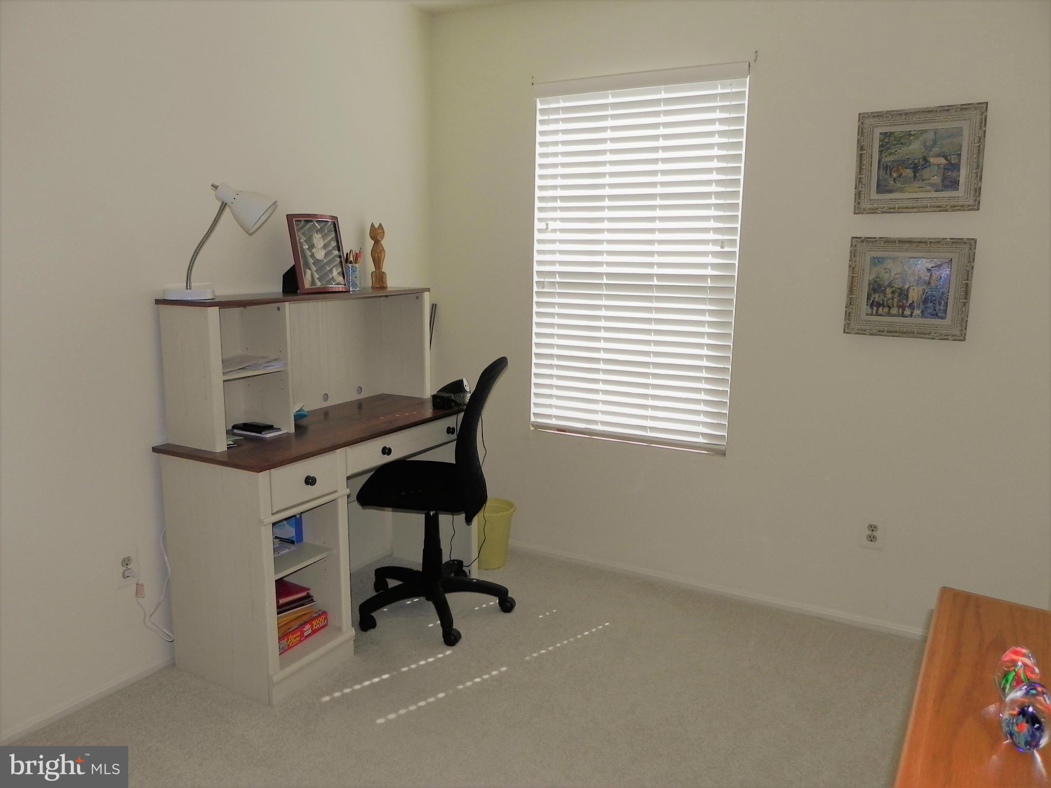112 Fort Evans Road Southeast, Unit D Leesburg, VA 20175 - Photo 7 of 17 Bedroom
