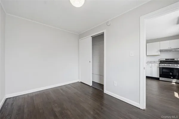 $1,950 | 45 South Robinson Avenue, Unit 2, Newburgh, NY 12550