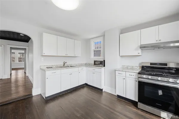 $1,950 | 45 South Robinson Avenue, Unit 2, Newburgh, NY 12550