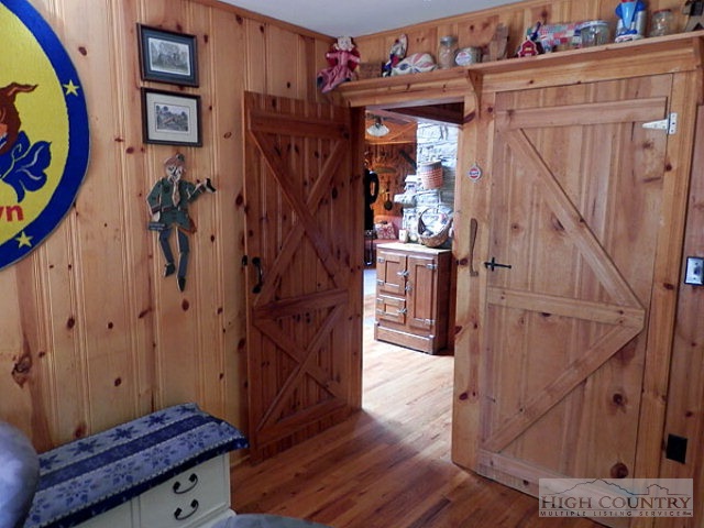 370 Hound Ears Road Boone, NC 28607 - Photo 18 of 31 Gallery Image 18