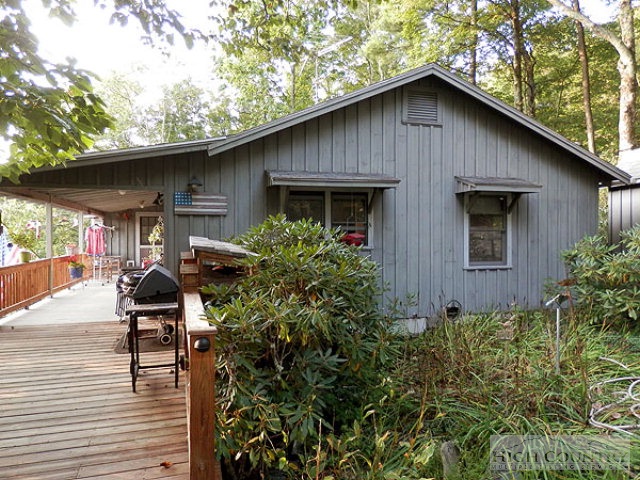 370 Hound Ears Road Boone, NC 28607 - Photo 2 of 31 Gallery Image 2