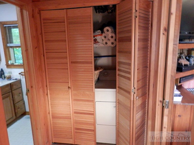 370 Hound Ears Road Boone, NC 28607 - Photo 29 of 31 Gallery Image 29