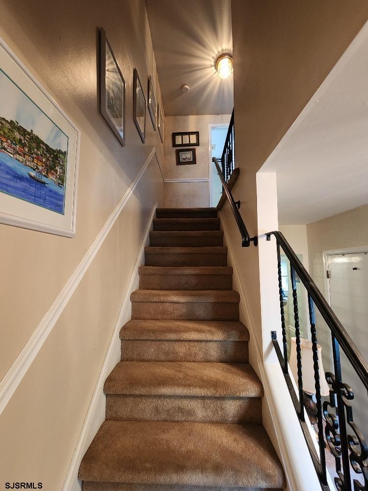 63 Cranford Road Turnersville, NJ 08012 - Photo 27 of 35 a view of entryway