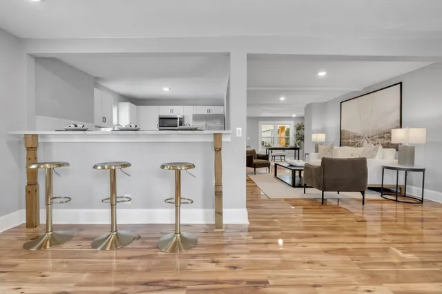 $359,900 | 132 Oak Street, Tallahassee, FL 32301