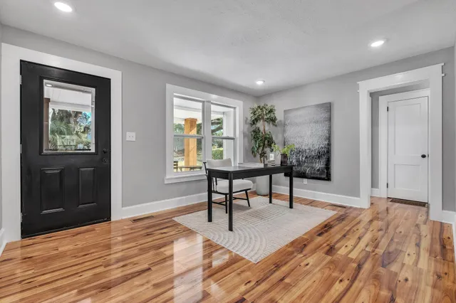 $359,900 | 132 Oak Street, Tallahassee, FL 32301