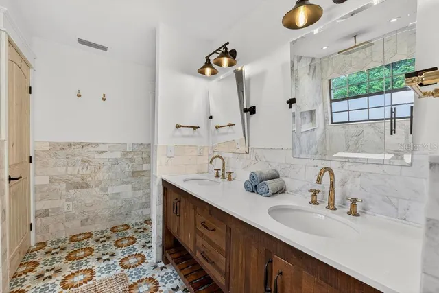 $1,850,000 | 8583 Northwest 130th Street, Reddick, FL 32686