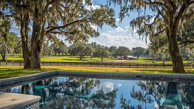 $1,850,000 | 8583 Northwest 130th Street, Reddick, FL 32686