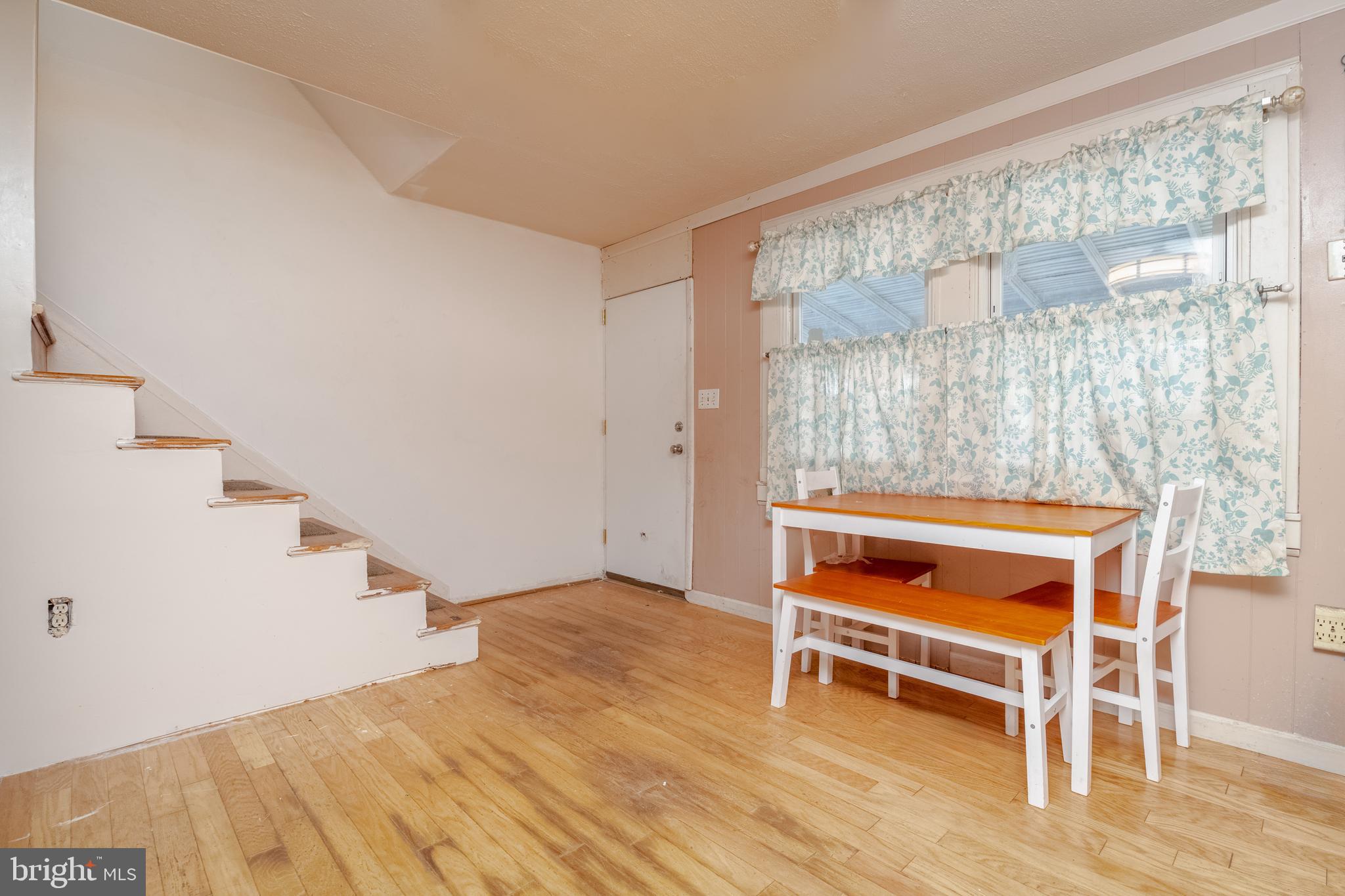 8052 Eastdale Road Baltimore, MD 21224 - Photo 7 of 22
