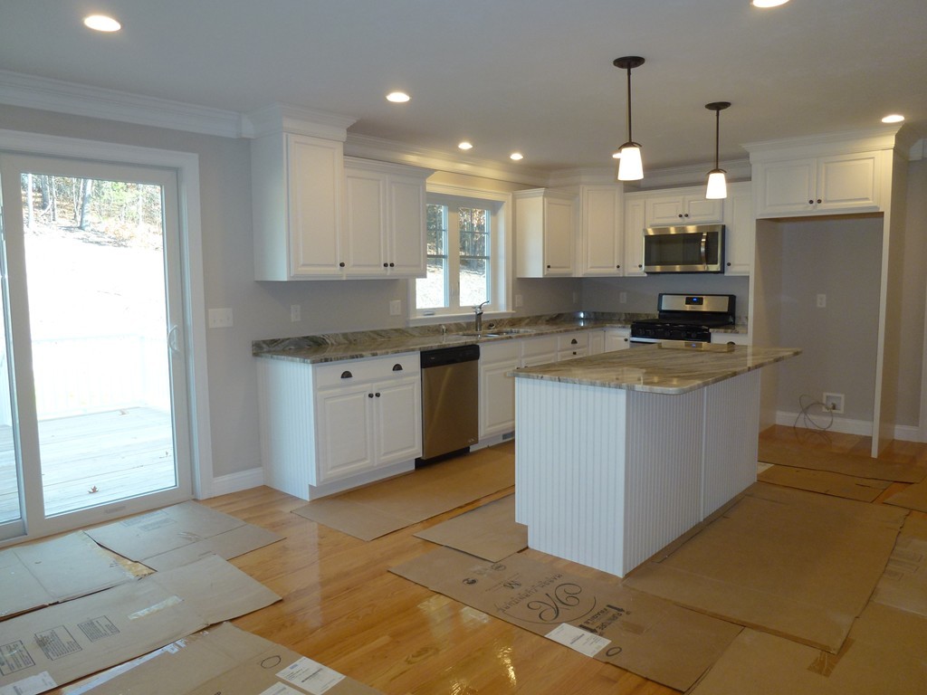 326 Cow Pond Brook Road Groton, MA 01450 - Photo 4 of 29 Gallery Image 4