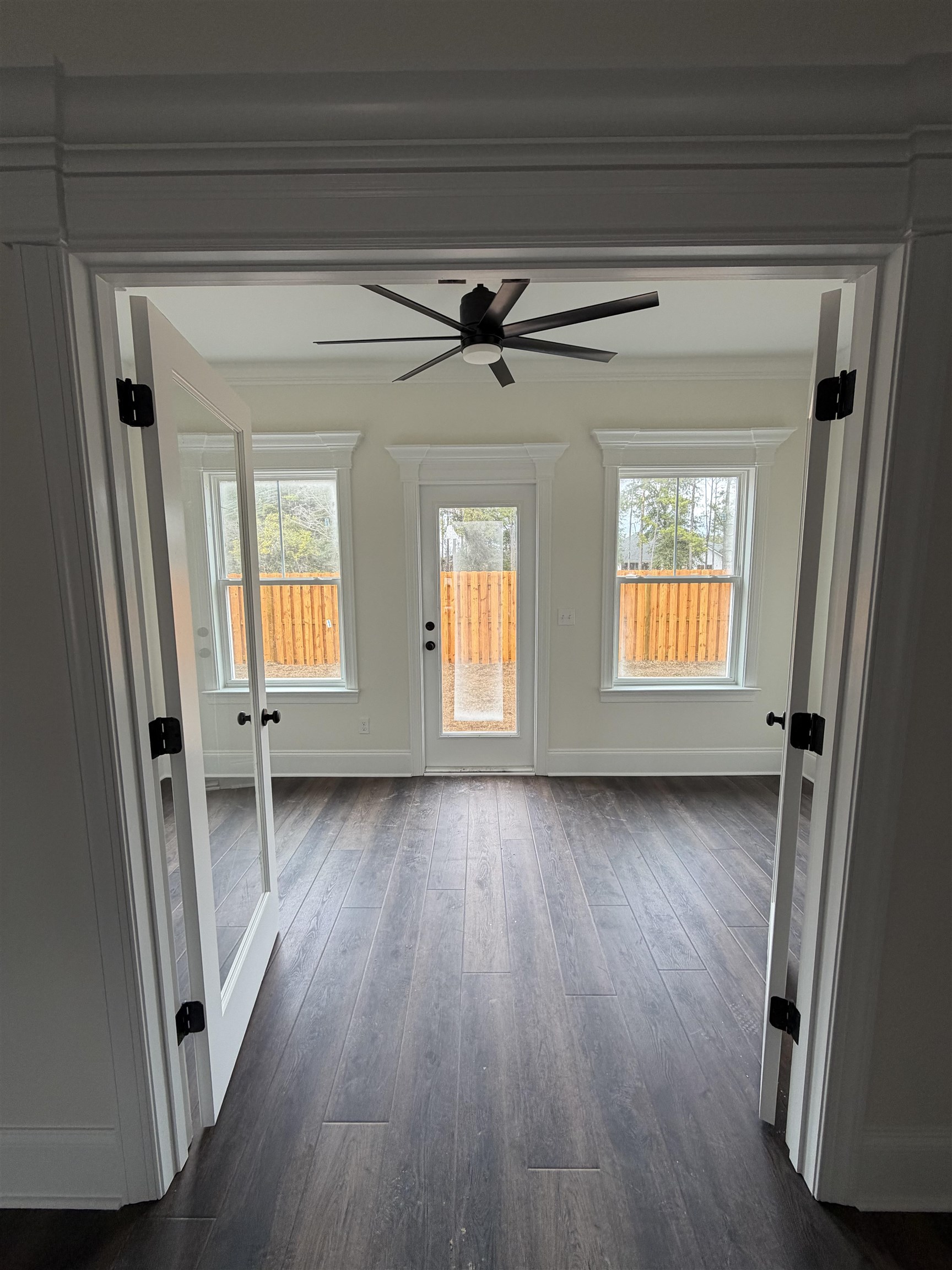 6 Divine Loop Crawfordville, FL 32327 - Photo 3 of 15