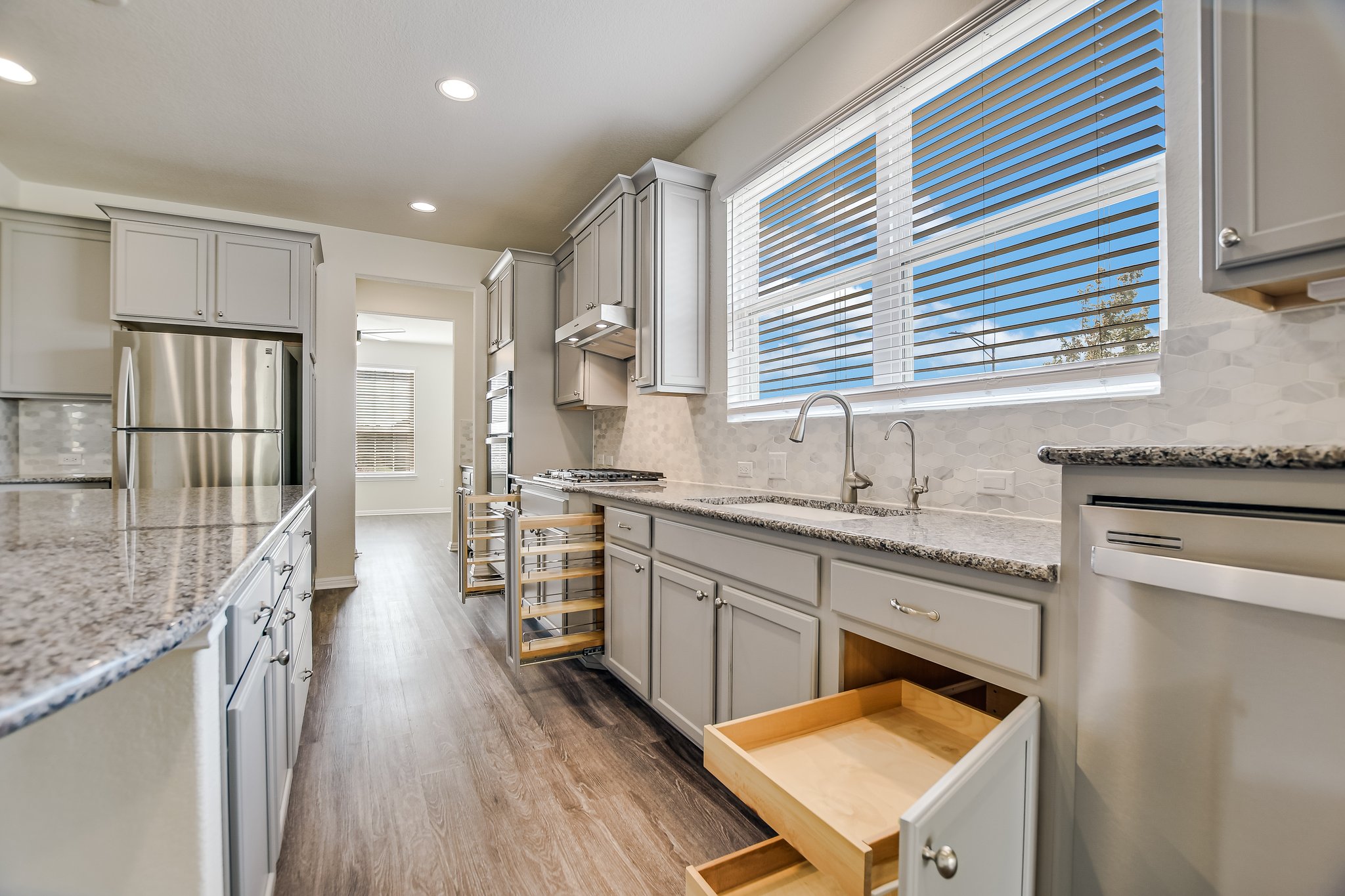 201 Hanging Star Lane Georgetown, TX 78633 - Photo 7 of 19 Gallery Image 7