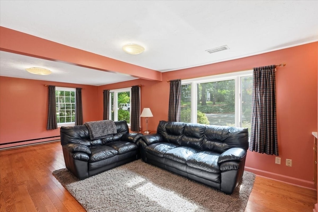 97 Green Street Needham, MA 02492 - Photo 9 of 42