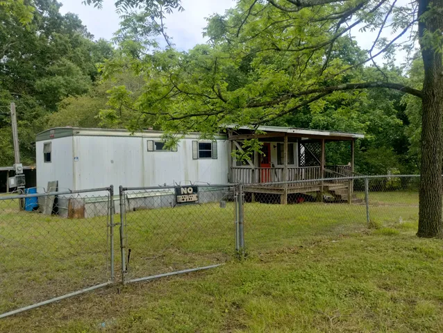 $74,900 | 1423 Highway 114, Summerville, GA 30747