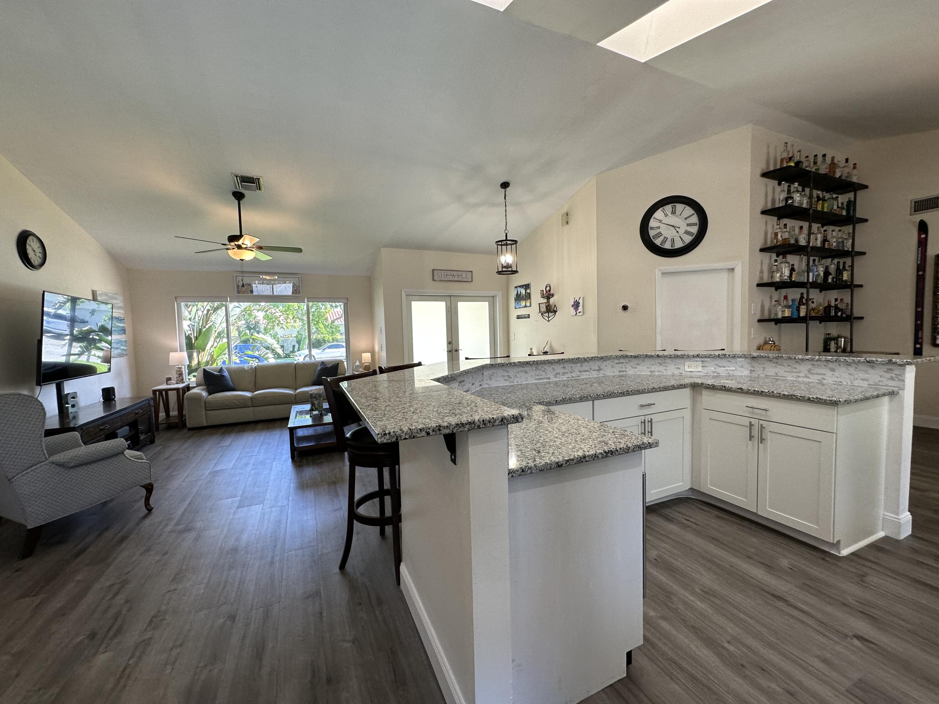 455 Seneca Lane Boca Raton, FL 33487 - Photo 20 of 110 IMG_7034
