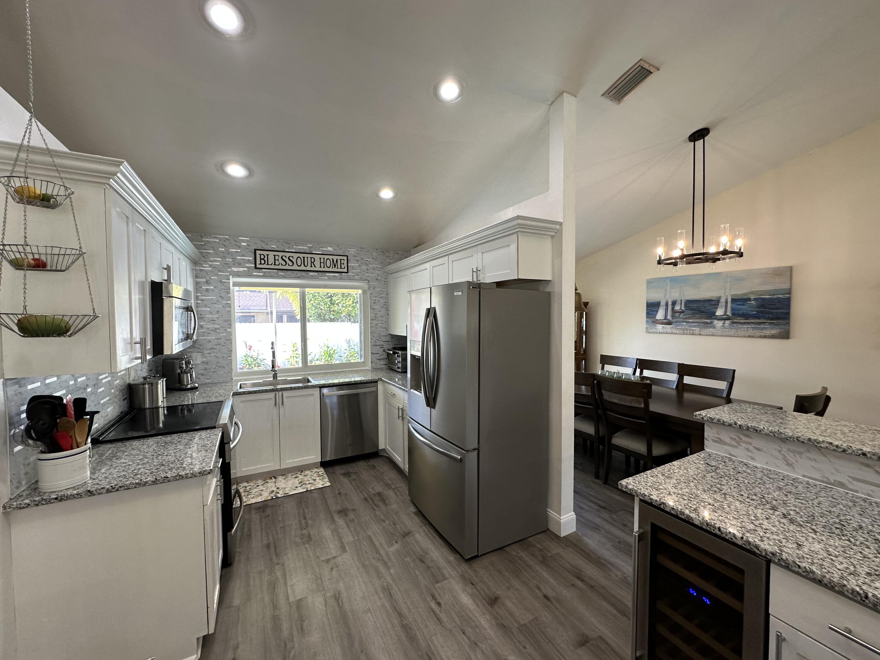 455 Seneca Lane Boca Raton, FL 33487 - Photo 25 of 110 IMG_7041