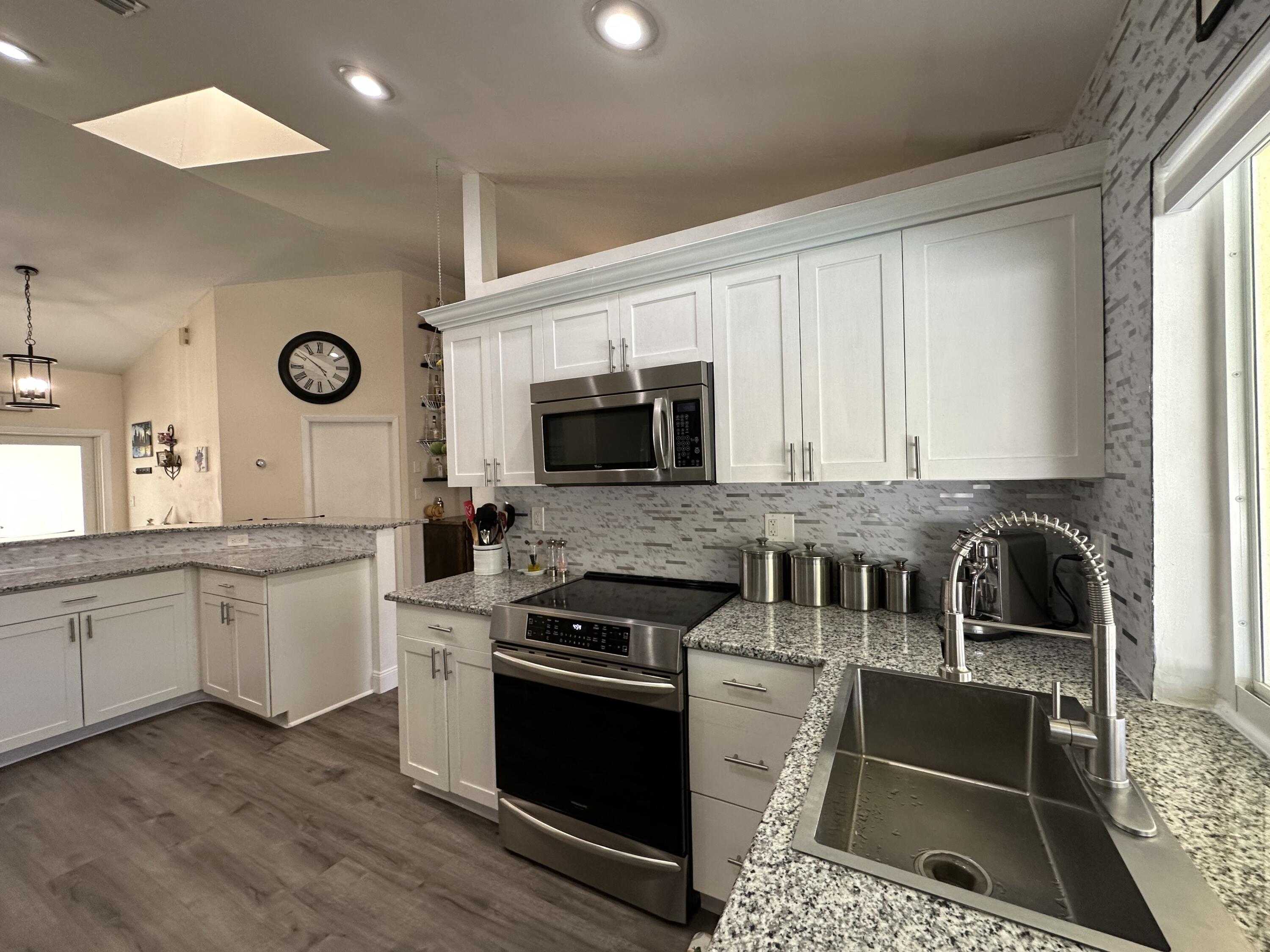 455 Seneca Lane Boca Raton, FL 33487 - Photo 27 of 110 IMG_7043