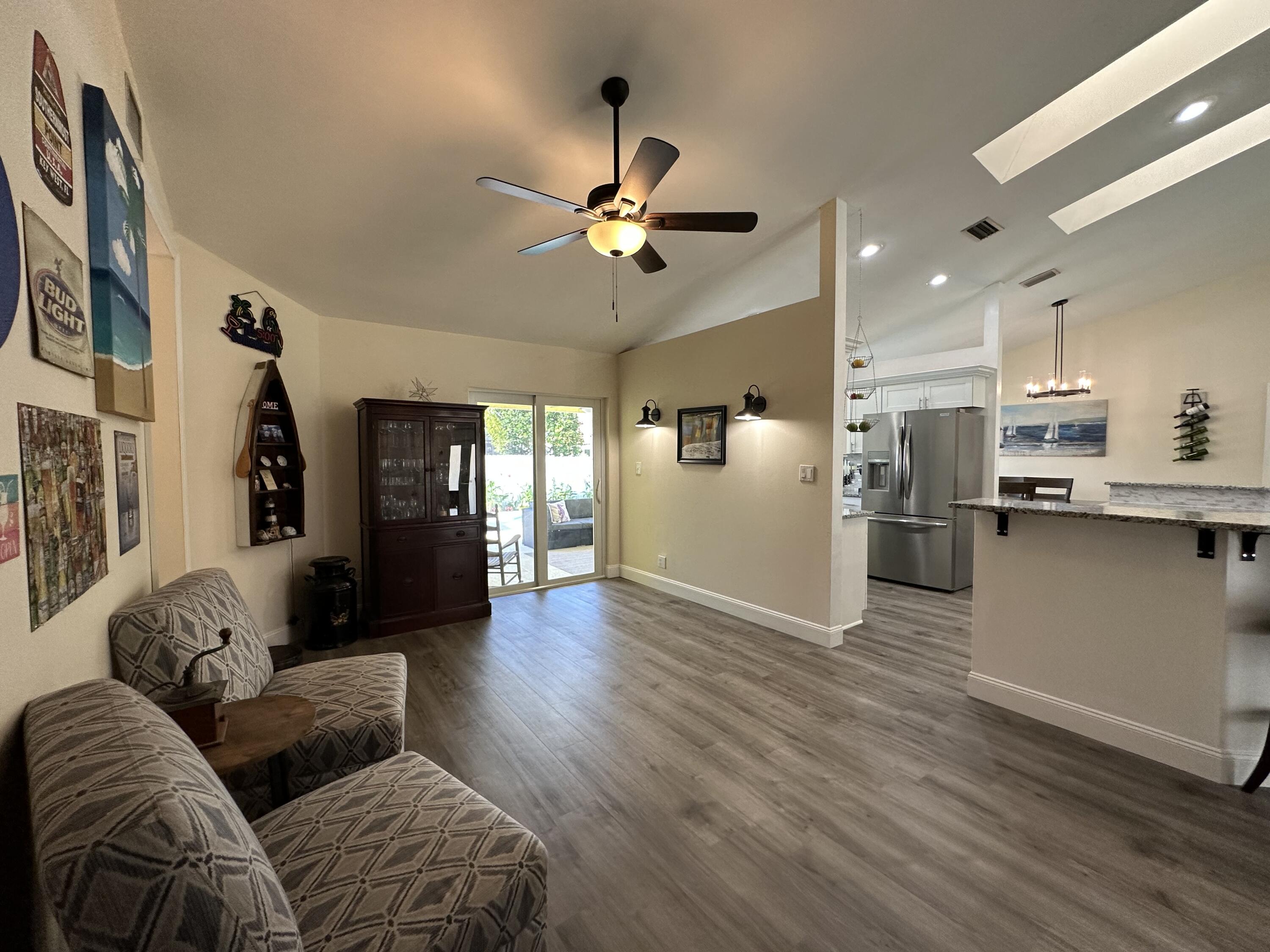 455 Seneca Lane Boca Raton, FL 33487 - Photo 39 of 110 IMG_7047