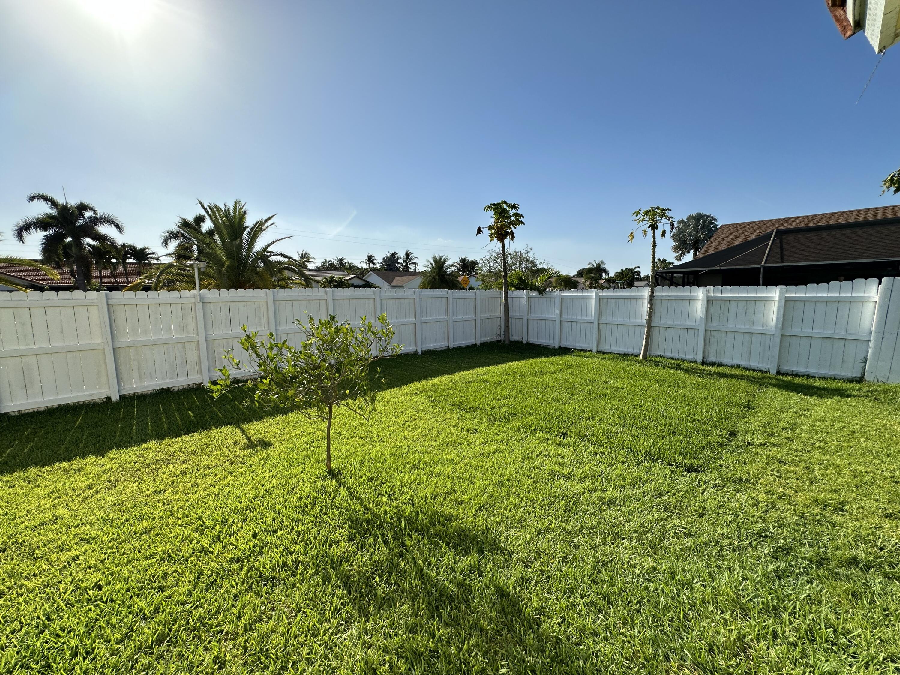 455 Seneca Lane Boca Raton, FL 33487 - Photo 92 of 110 IMG_7126