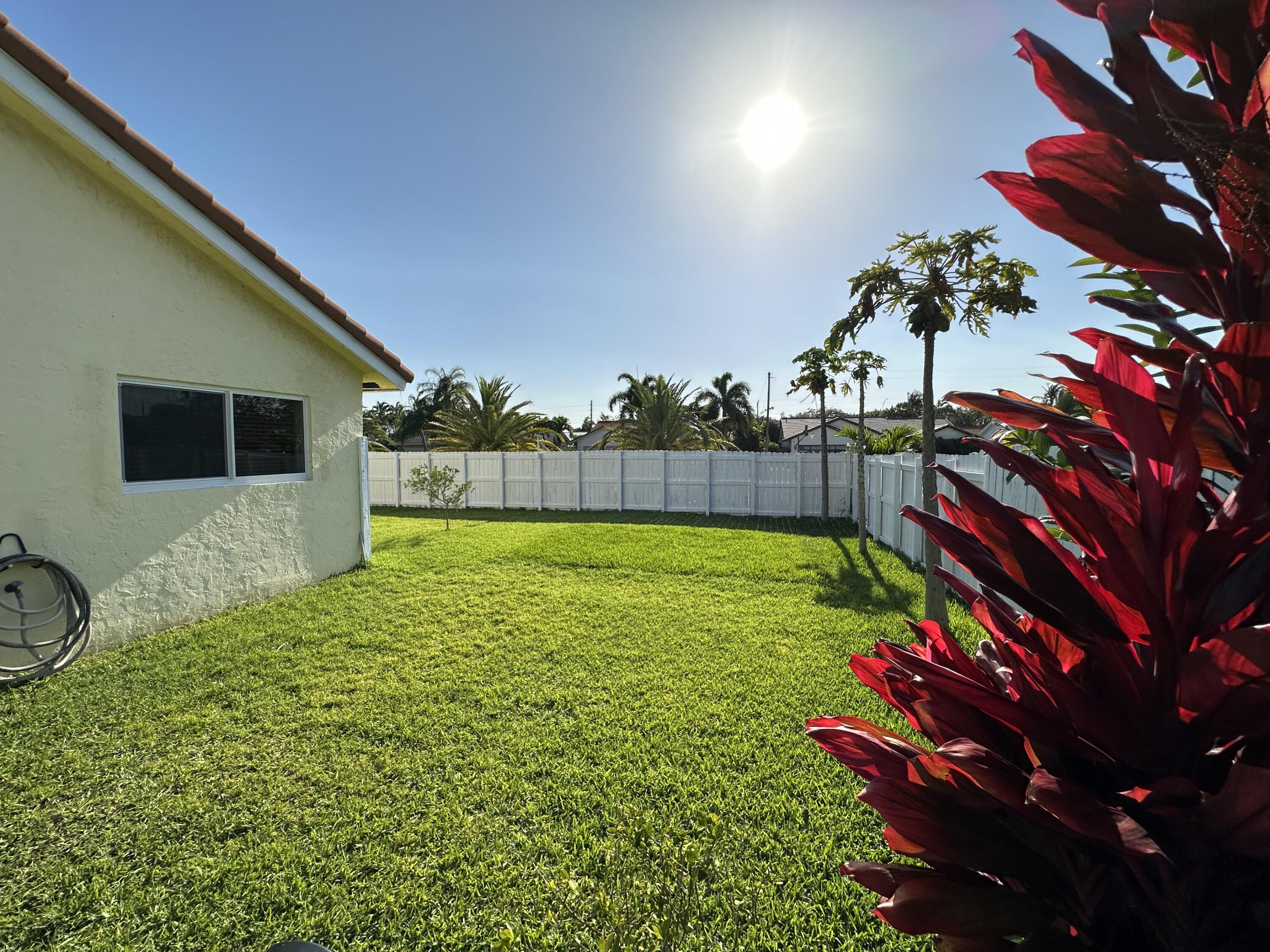 455 Seneca Lane Boca Raton, FL 33487 - Photo 93 of 110 IMG_7127