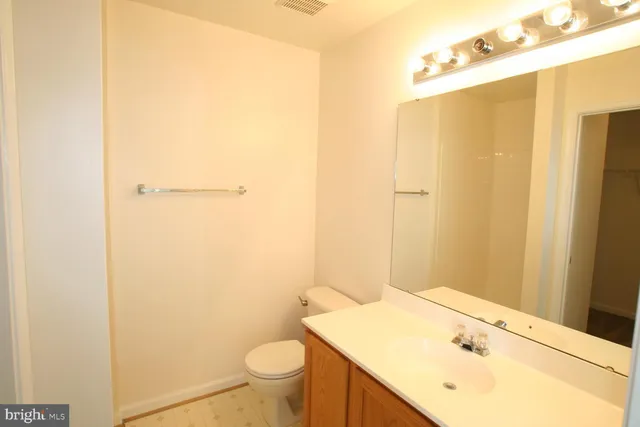 $2,750 | 7039 Sauvage Lane, Gainesville, VA 20155