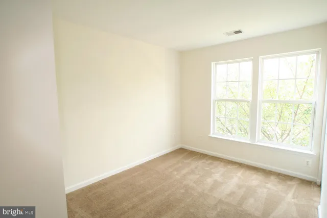 $2,750 | 7039 Sauvage Lane, Gainesville, VA 20155