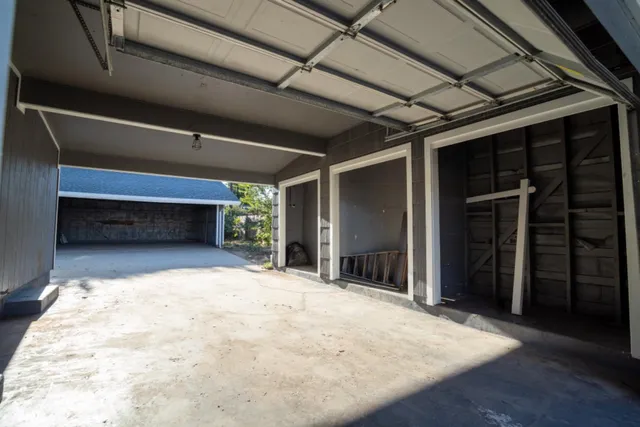 a view of livingroom with an empty space