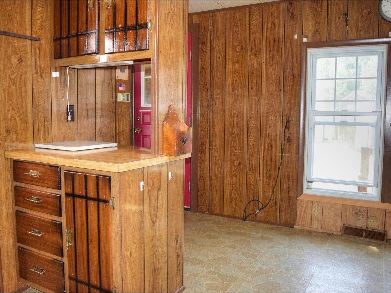 97 7th Street Colchester, VT 05446 - Photo 17 of 28 Gallery Image 17