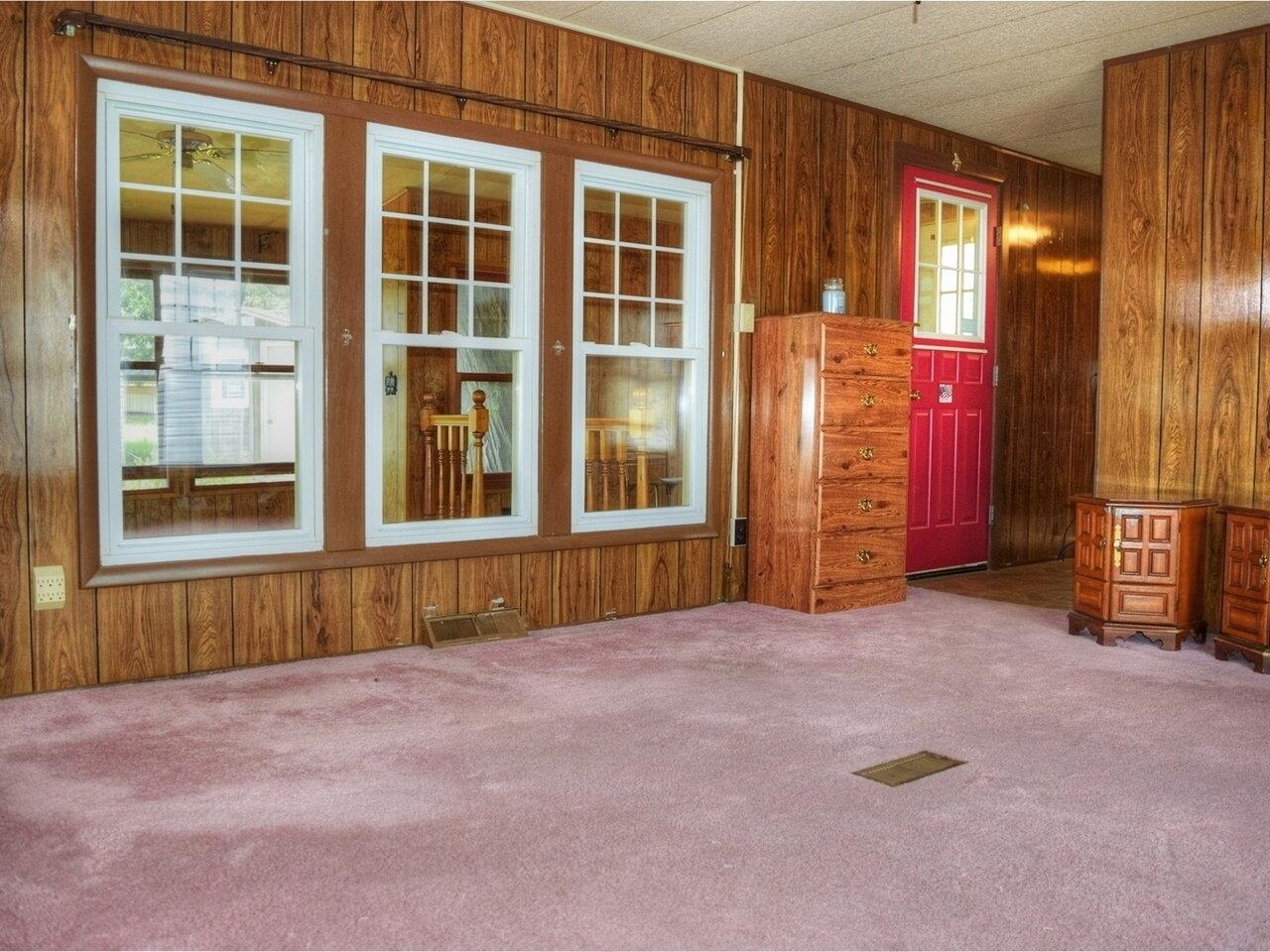 97 7th Street Colchester, VT 05446 - Photo 9 of 28 Gallery Image 9