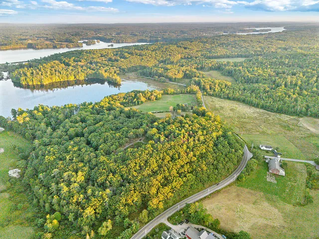 $99,000 | 26 Lake Meadow Lane, Newcastle, ME 04553