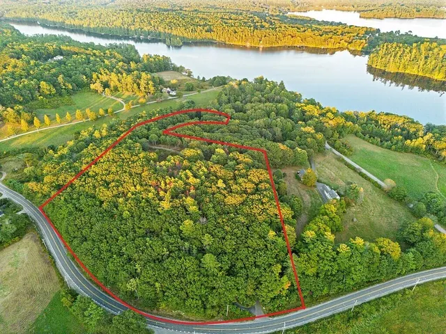 $99,000 | 26 Lake Meadow Lane, Newcastle, ME 04553