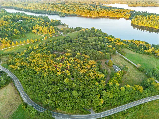 $99,000 | 26 Lake Meadow Lane, Newcastle, ME 04553