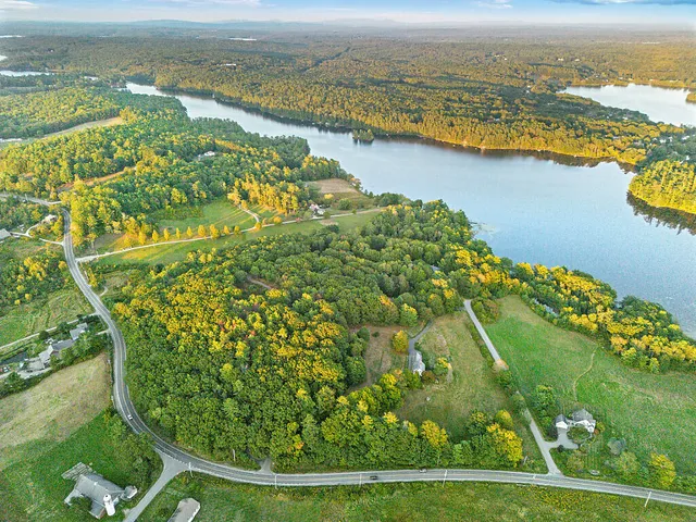 $99,000 | 26 Lake Meadow Lane, Newcastle, ME 04553