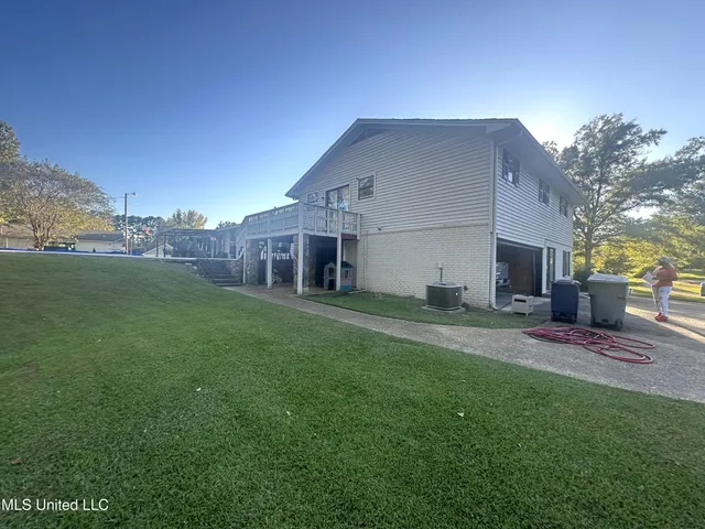 $400,000 | 182 Winfield Drive, Tupelo, MS 38801