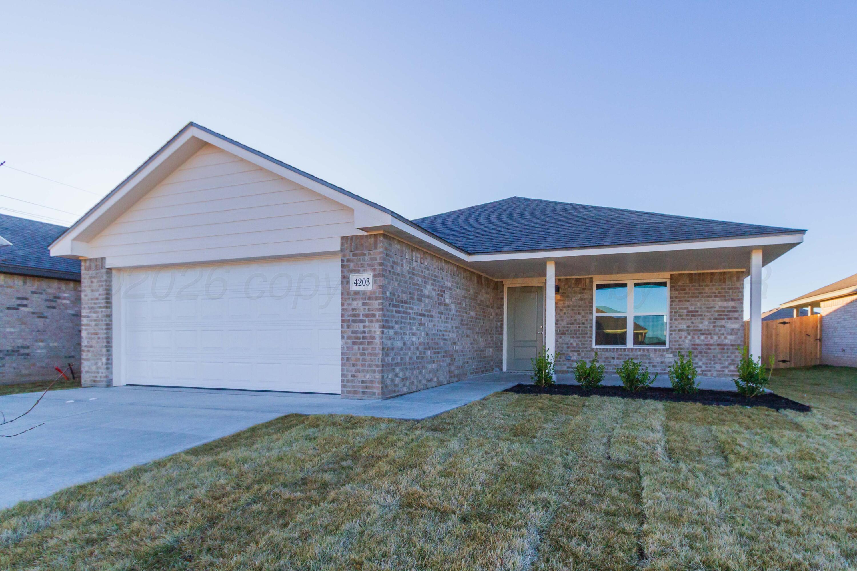 4203 Beacon Road Amarillo, TX 79118 - Photo 2 of 34 FRONT