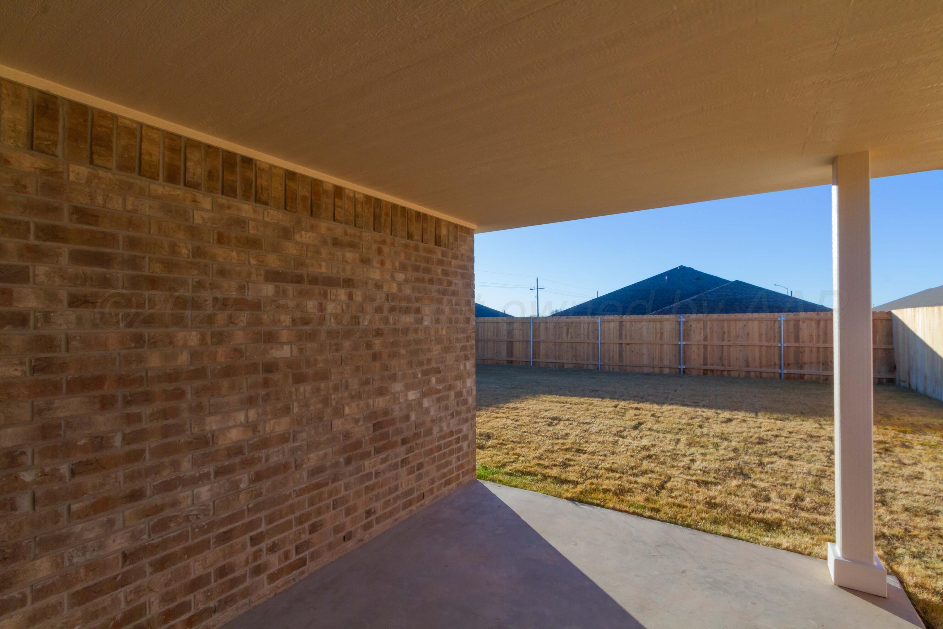 4203 Beacon Road Amarillo, TX 79118 - Photo 31 of 34 PATIO
