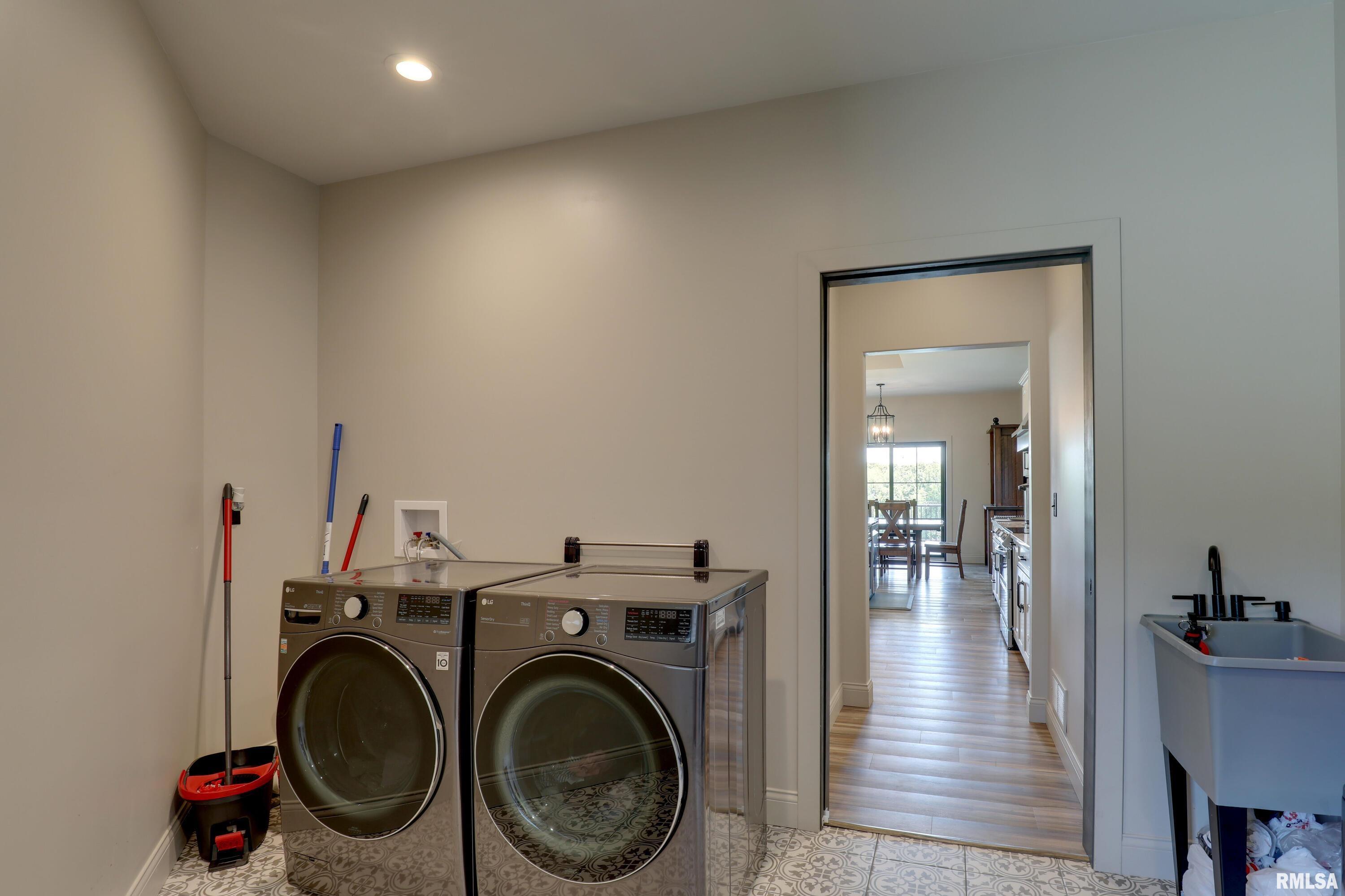 4811 Bitter Court Quincy, IL 62305 - Photo 14 of 38