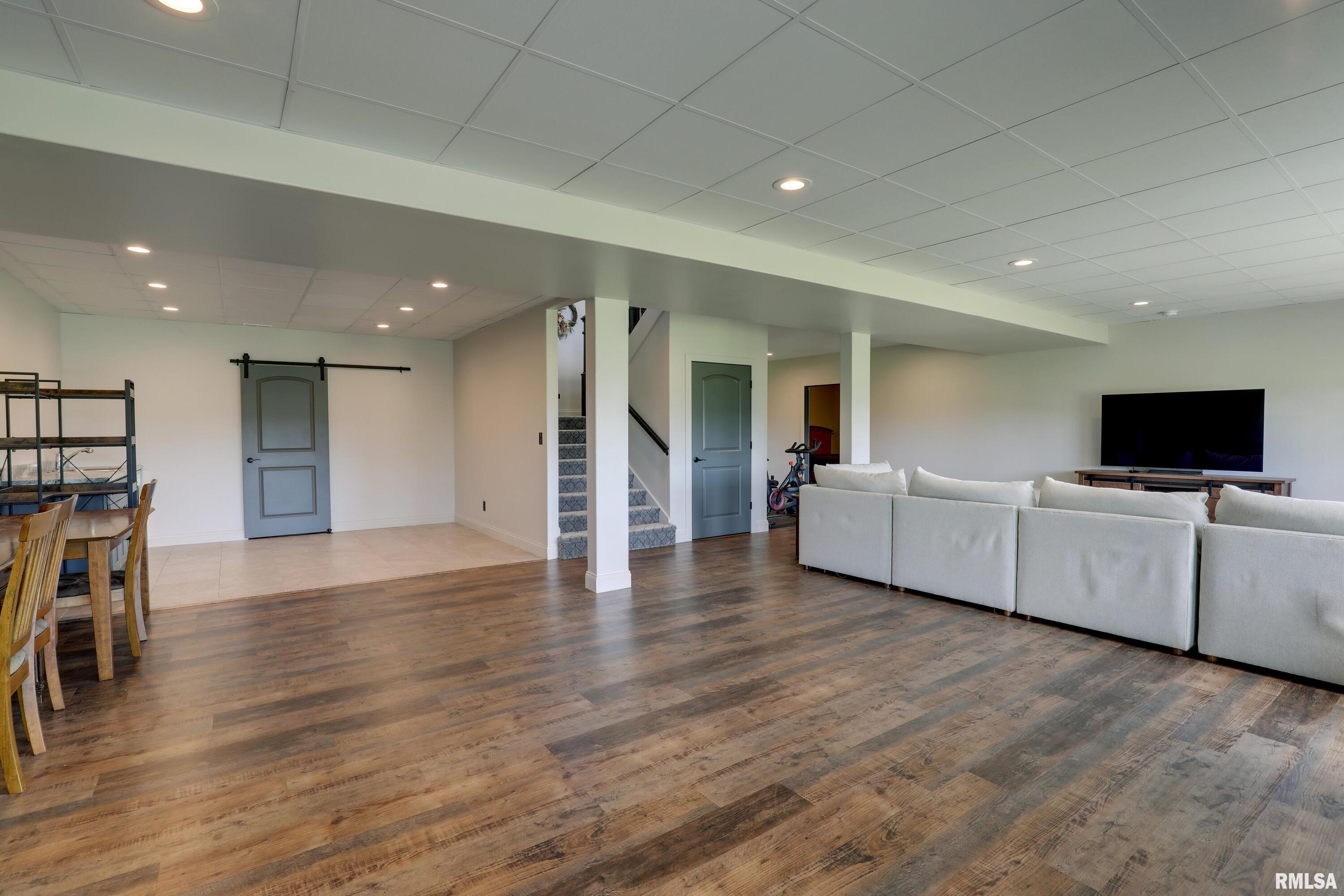 4811 Bitter Court Quincy, IL 62305 - Photo 24 of 38